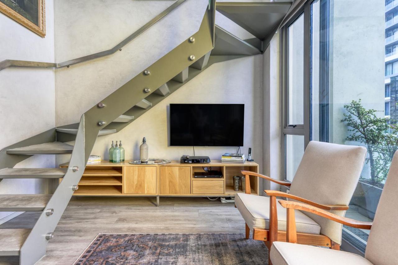 Always-power Stylish De Waterkant Loft Apartment Cape Town