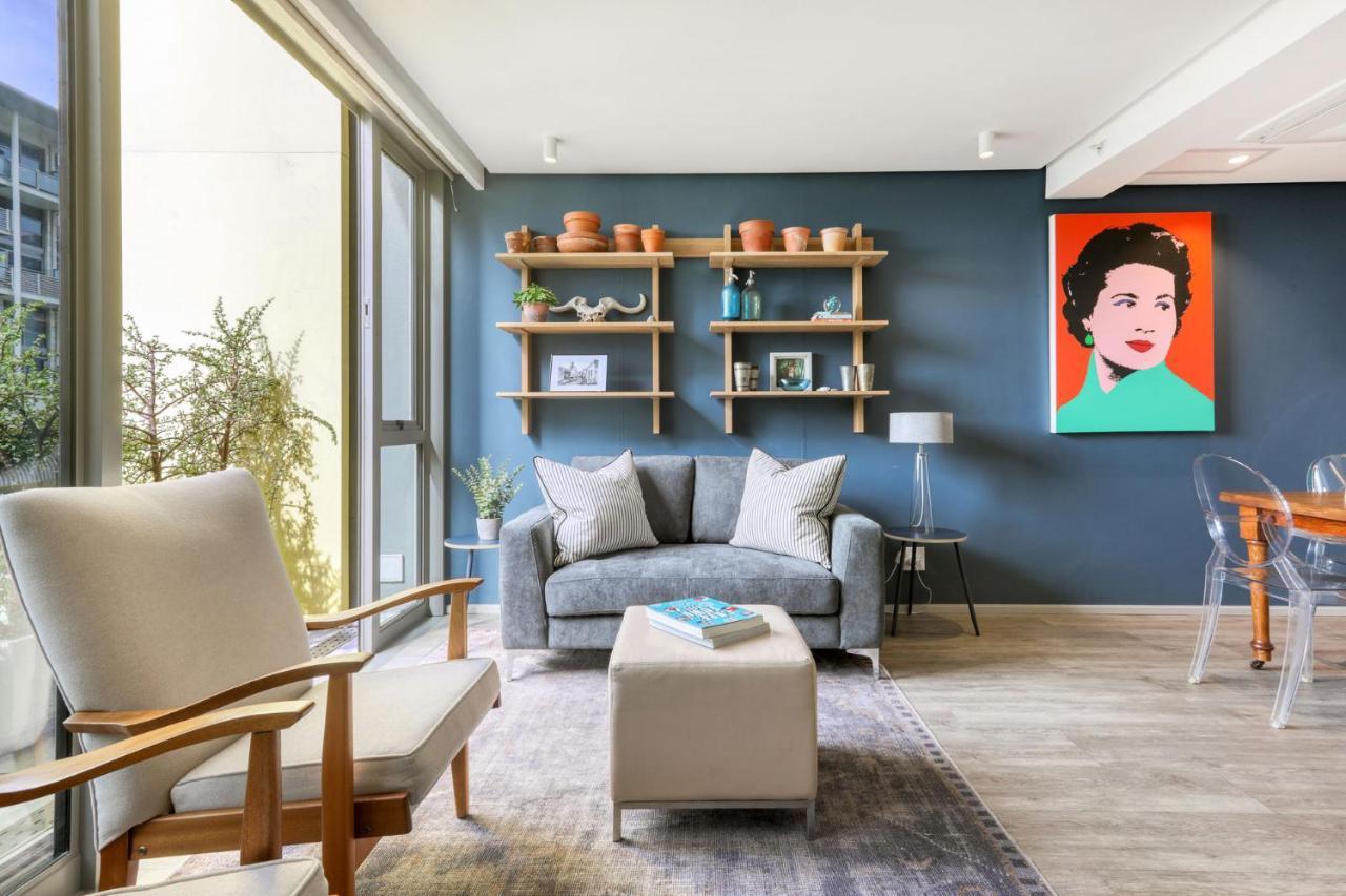Always-power Stylish De Waterkant Loft Apartment *